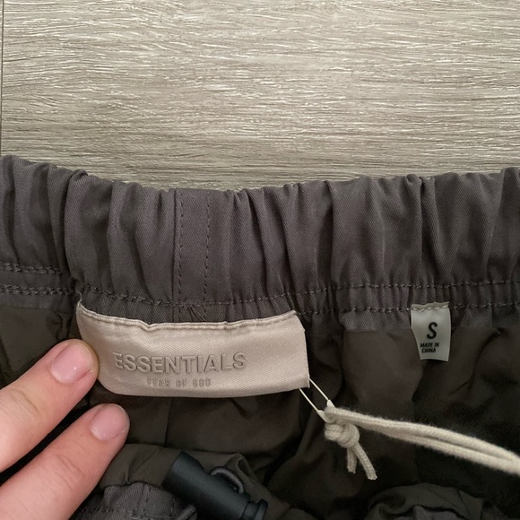 NWT Essentials Fear of God Shorts - Picture 5 of 9